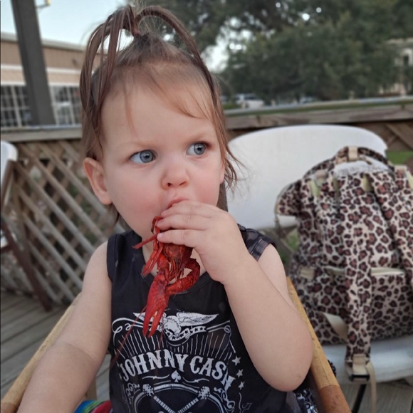 Meet your Posher, Holly - Picture 3 of 9